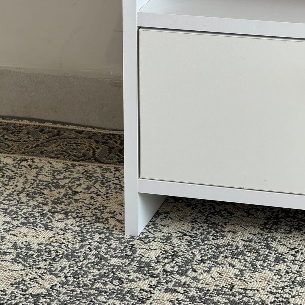 Minimalist Modern TV Table with Storage 4