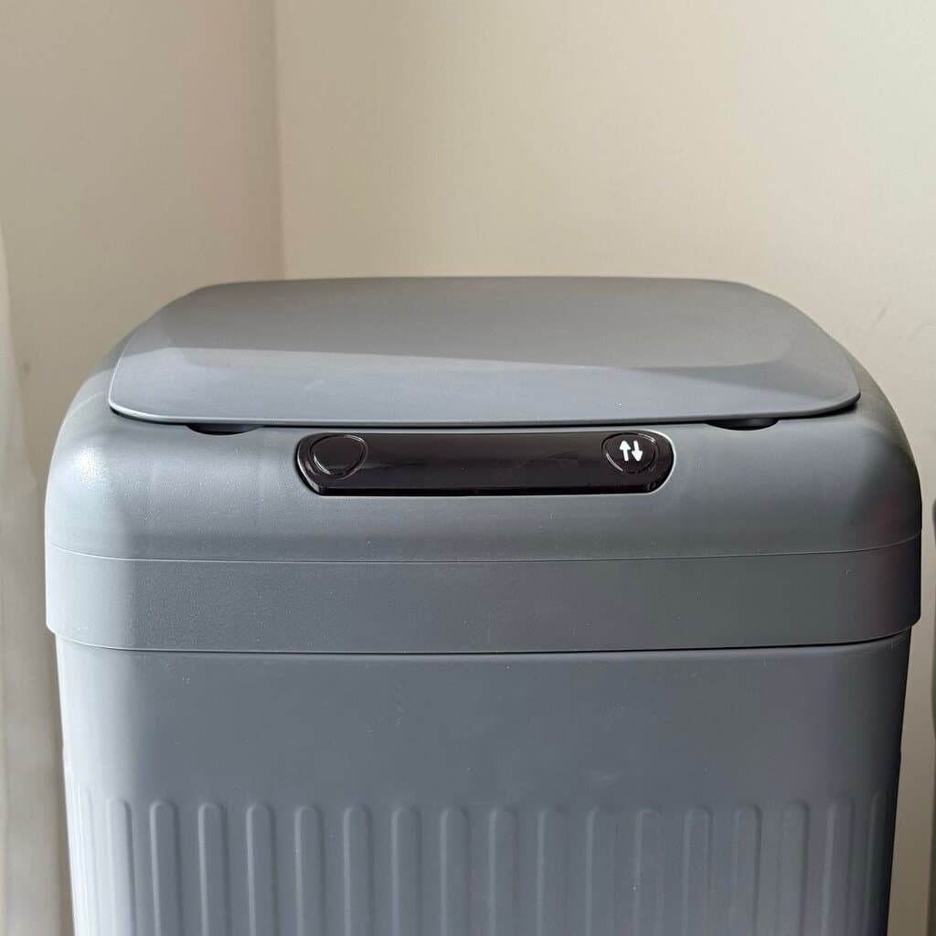 Modern Smart Sensor Waste Bin With Inner Bucket 2