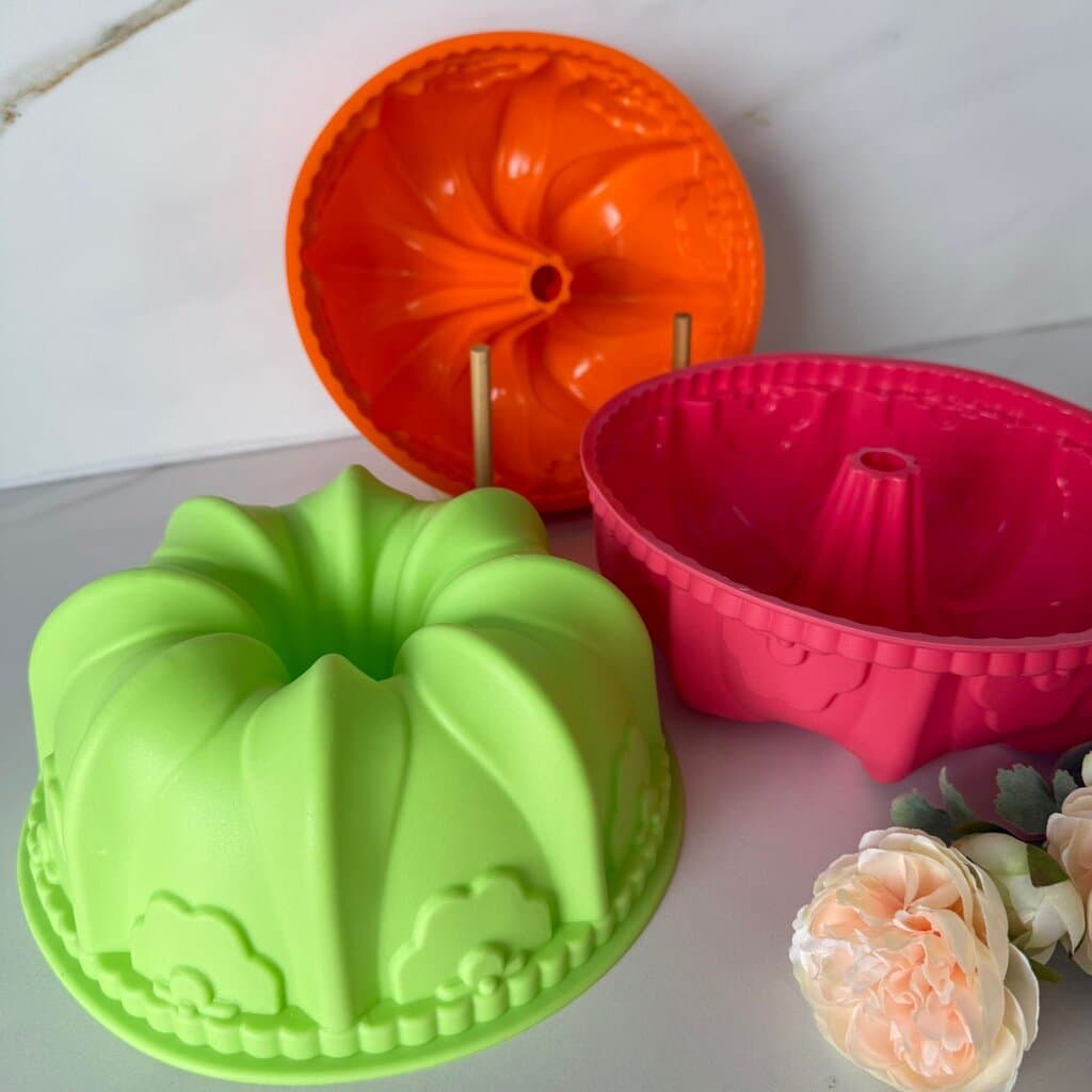 Silicone Baking Mold – Round Fluted Cake & Dessert Mold 4
