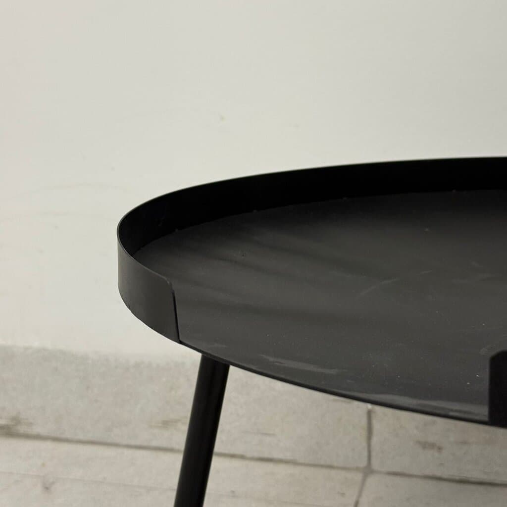 Round Frying Pan with Legs 5