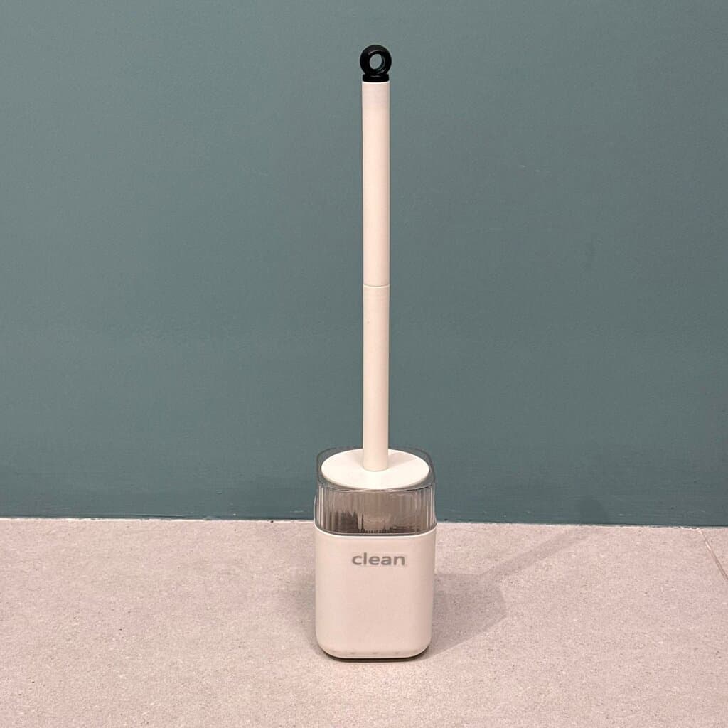 Toilet Cleaning Brush with Removable Holder Cup 1