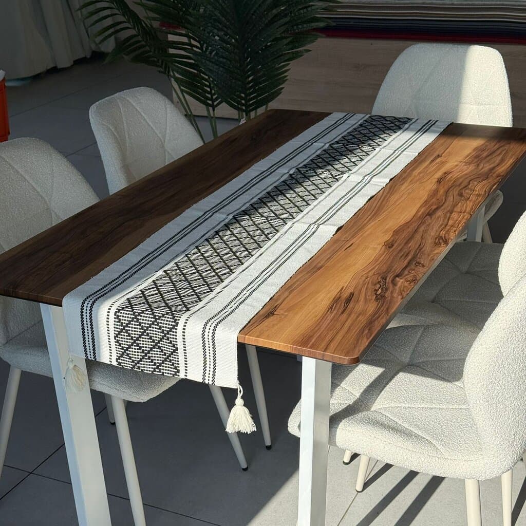 35 × 228 cm Decorative Woven Table Runner with Tassel Detail 10