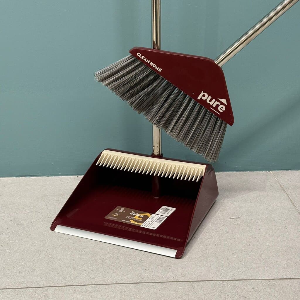 Broom & Long-Handle Dustpan Set 9