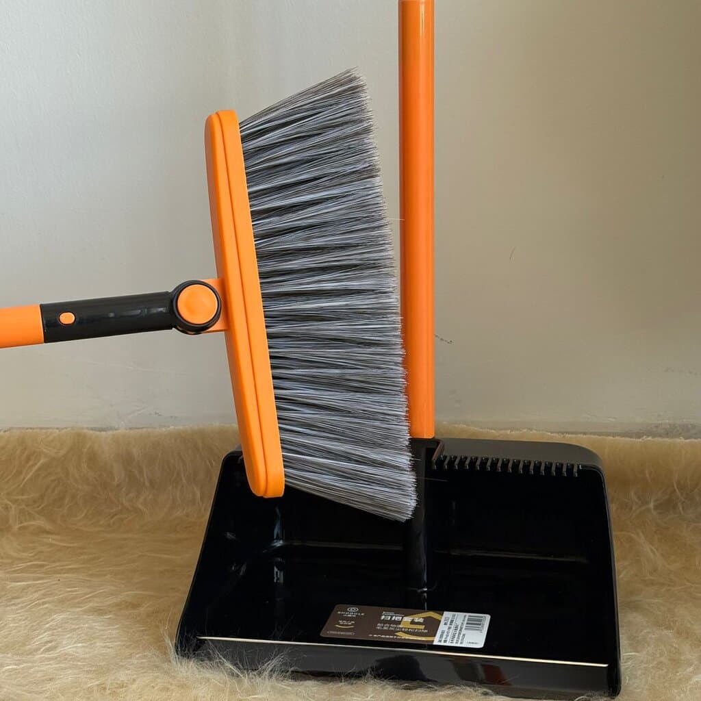 Rotating Broom & Long-Handle Dustpan Set 6