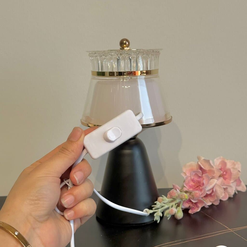 Elegance Luxury Table Lamp 3