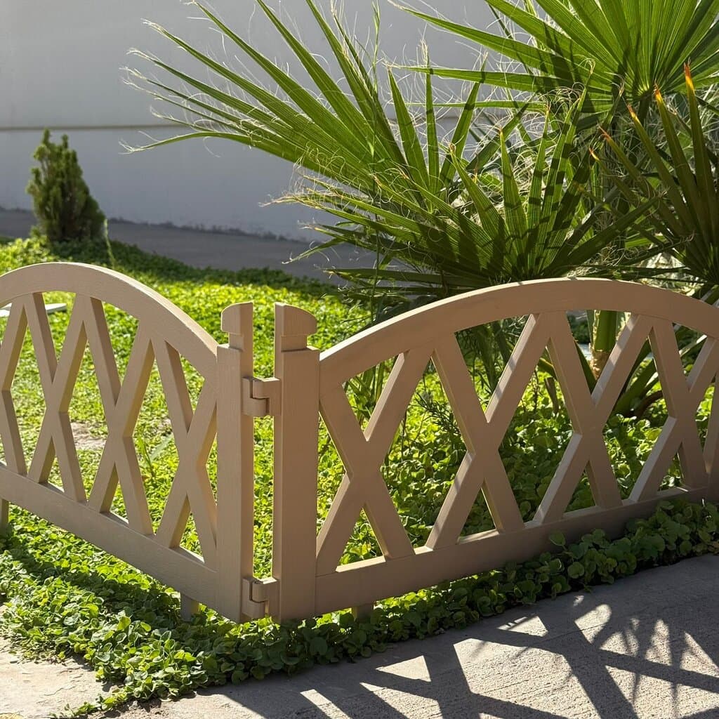 Decorative Lattice Garden Fence Panel 1