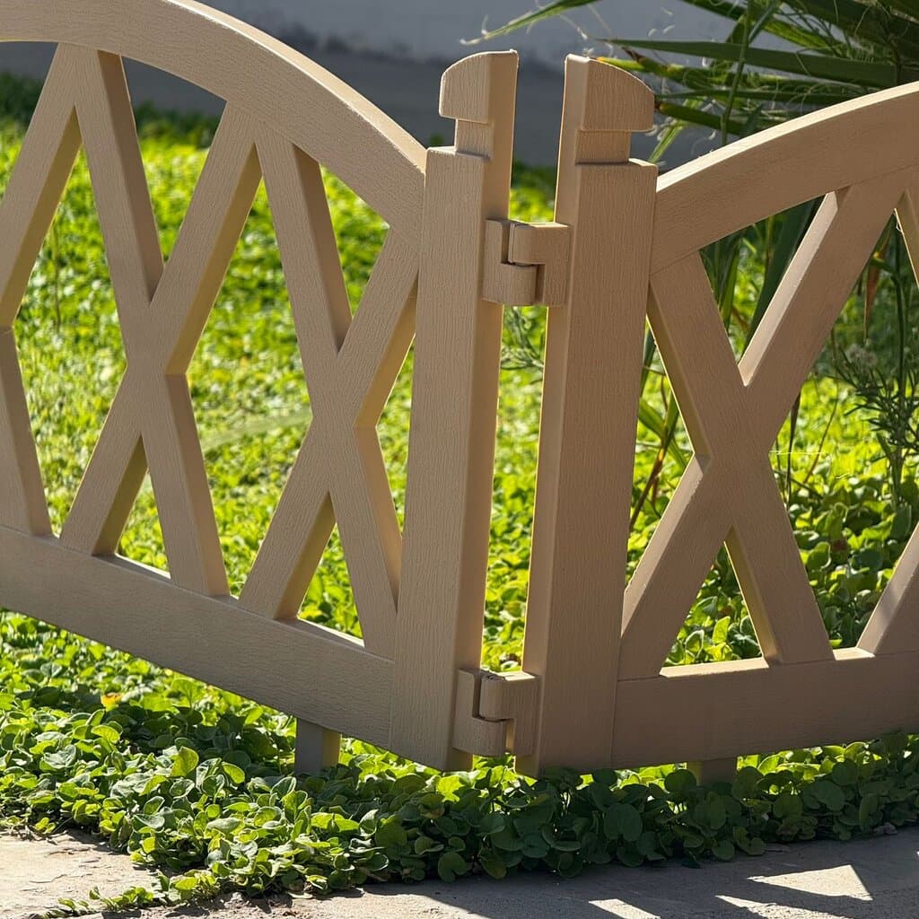 Decorative Lattice Garden Fence Panel 6