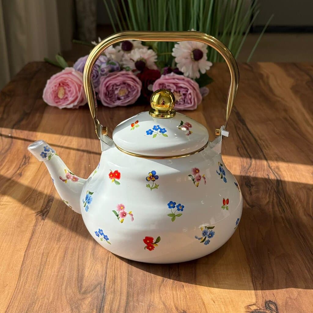 Floral Pattern Enamel Teapot 4