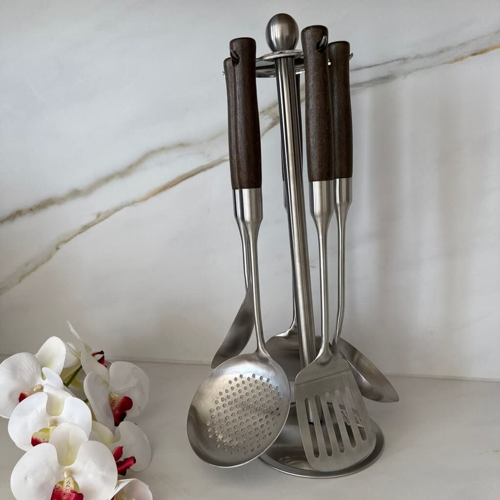 Sleek Design Cooking Utensil Set 1