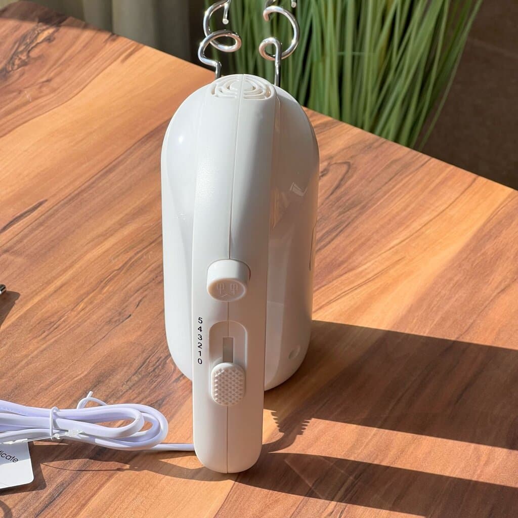 Multifunctional Hand Mixer 9