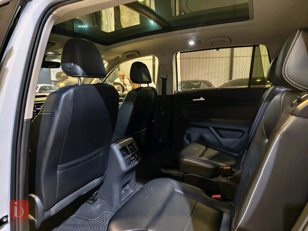 Volkswagen Atlas SE 10