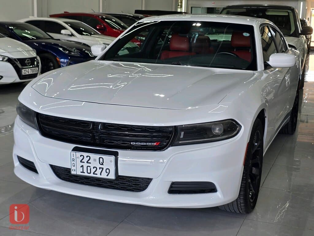 Dodge Charger SXT 3