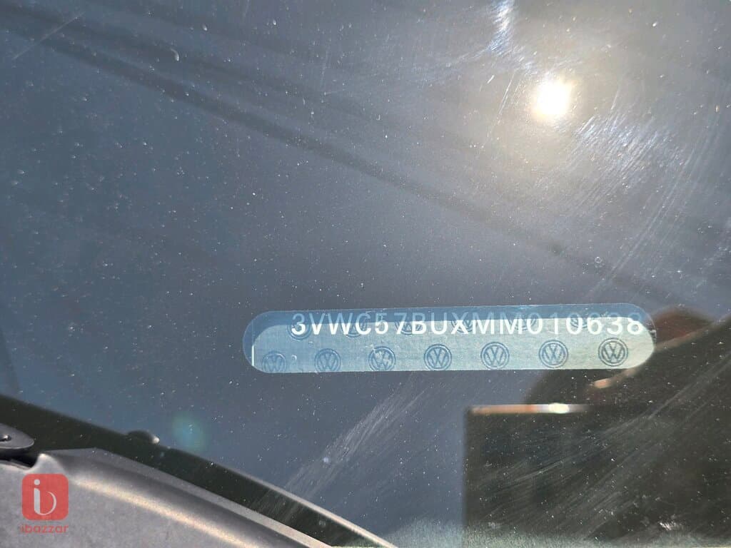Volkswagen Jetta S 8