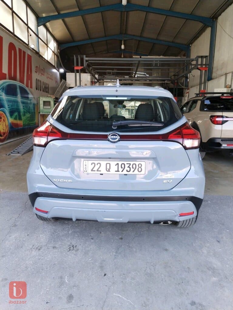 Nissan Kicks SV 10