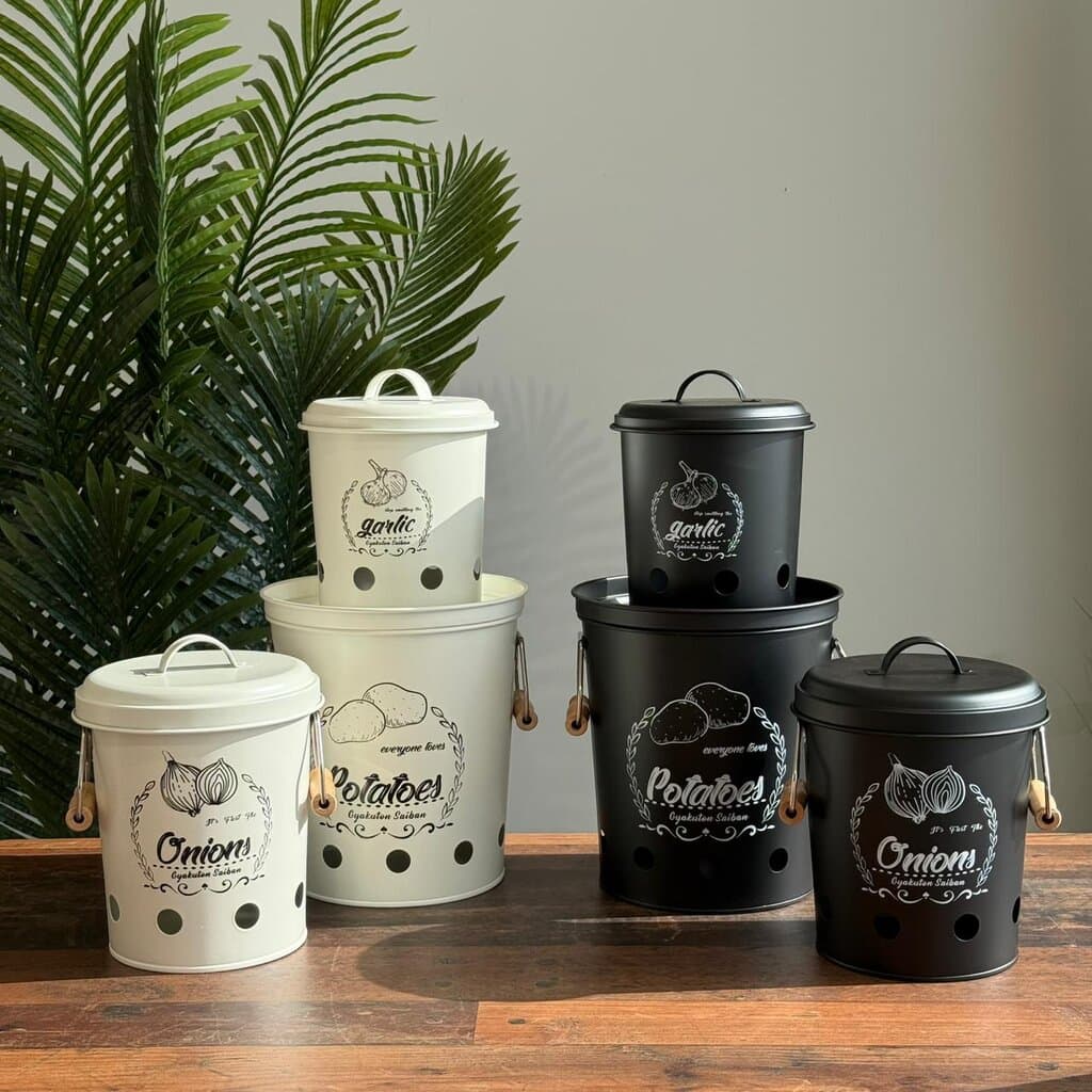 Vintage Kitchen Storage Canister Set (Onion, Potato & Garlic) 2