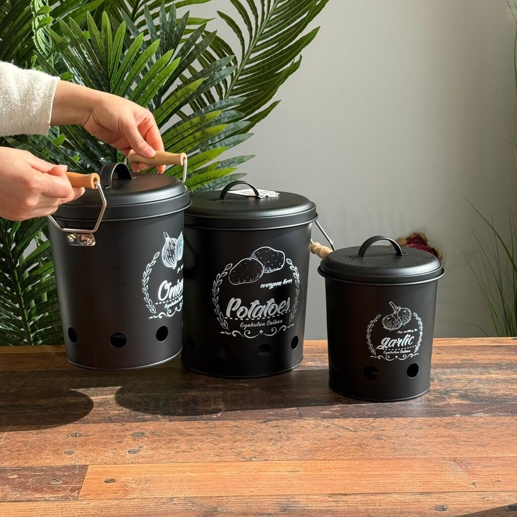 Vintage Kitchen Storage Canister Set (Onion, Potato & Garlic) 7