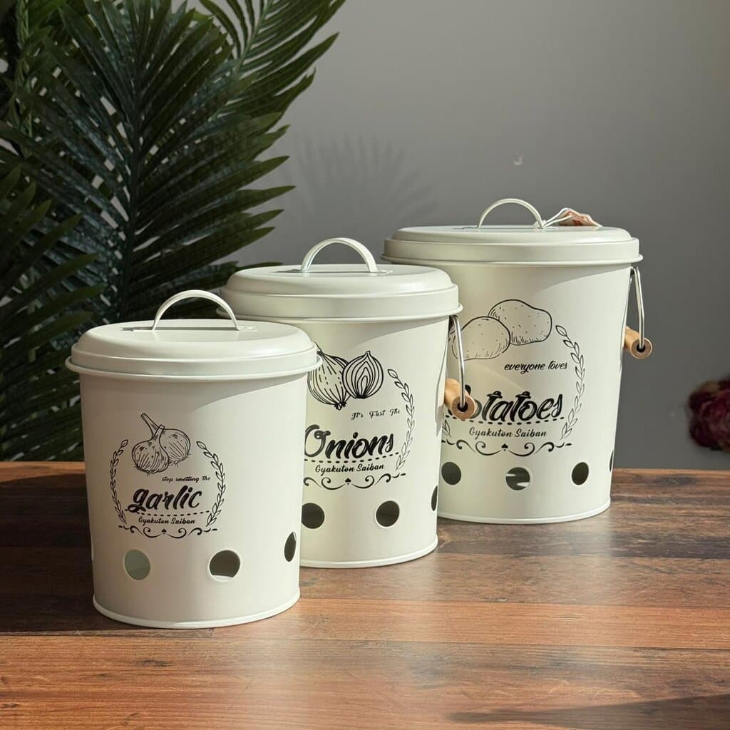 Vintage Kitchen Storage Canister Set (Onion, Potato & Garlic) 9