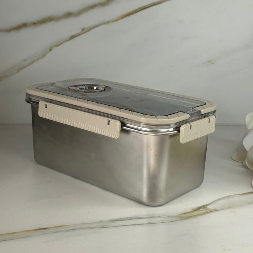 Modern Lock-Lid Food Storage Box 8