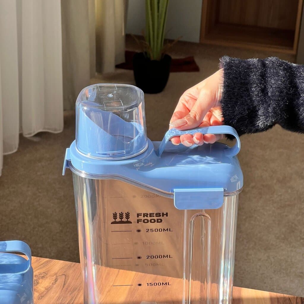 2 Sized Food Box Storage 7