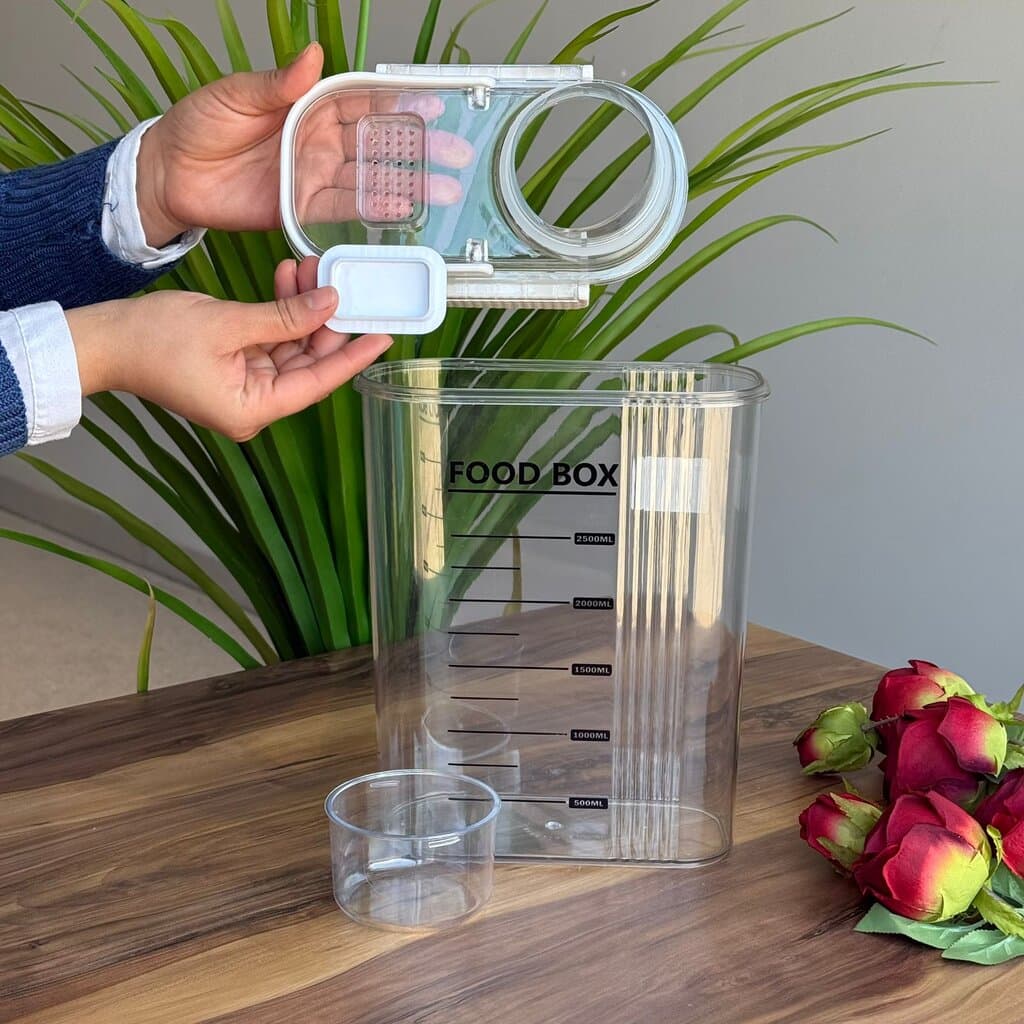 Storage Food Box With Measuring Cup 10