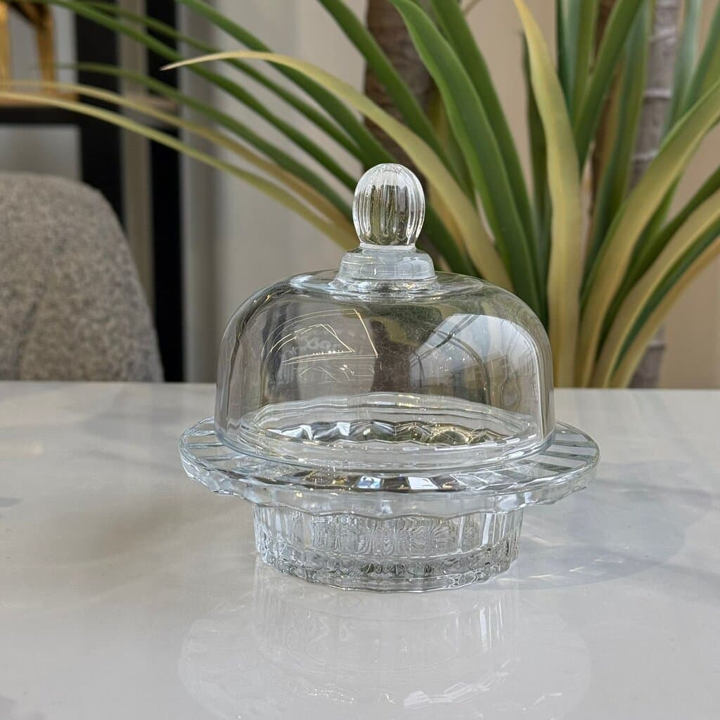 Small Glass Serving Dish with Cover 1