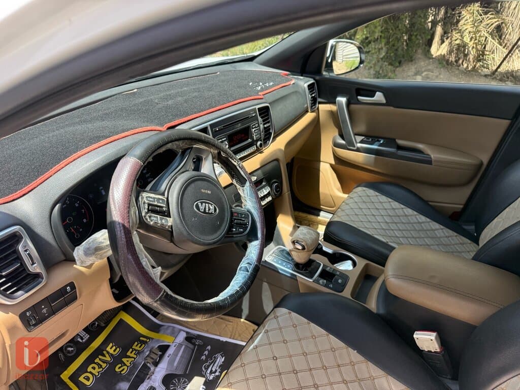 KIA Sportage SX 8
