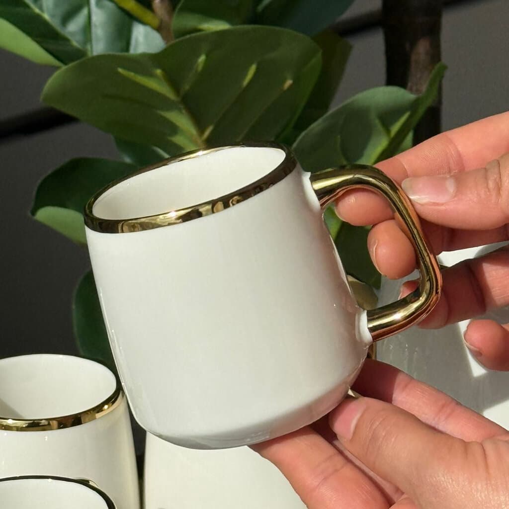 Luxury Ceramic Tea Set with Tray – 8 Pieces 6