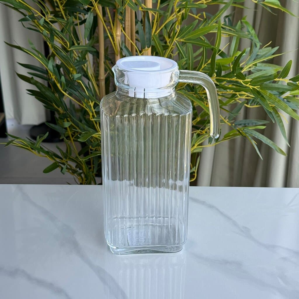 Elegant Ribbed Glass Water Pitcher with Lid 2