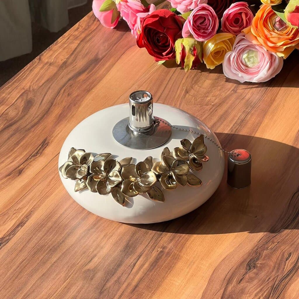 Vintage Golden Floral Oil Lamp 5