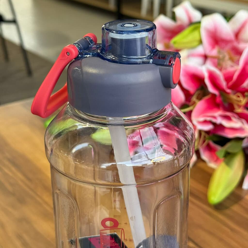 Multi-Color Sport Drinking Bottle With Straw 3