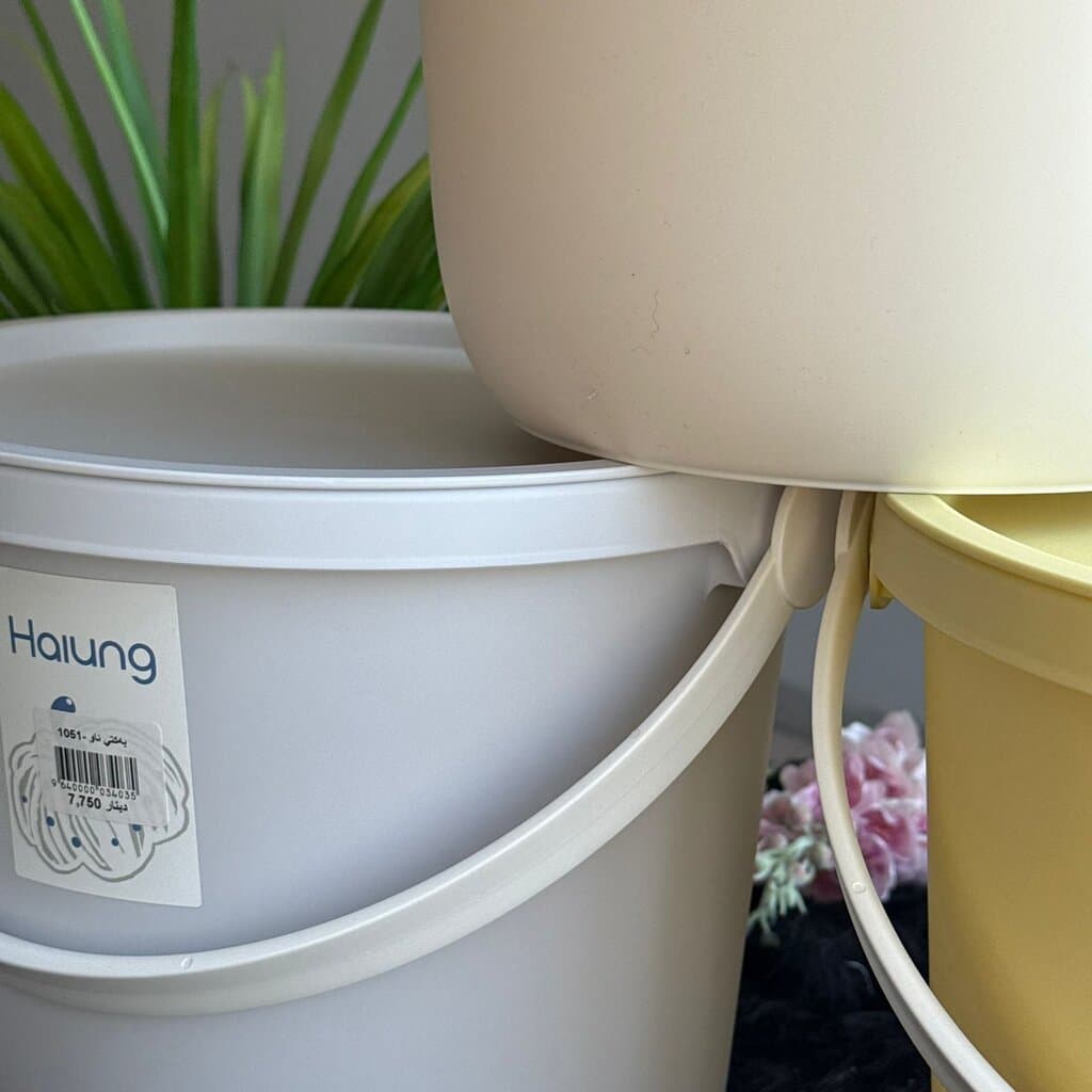 Multi-Purpose Plastic Bucket with Lid 9