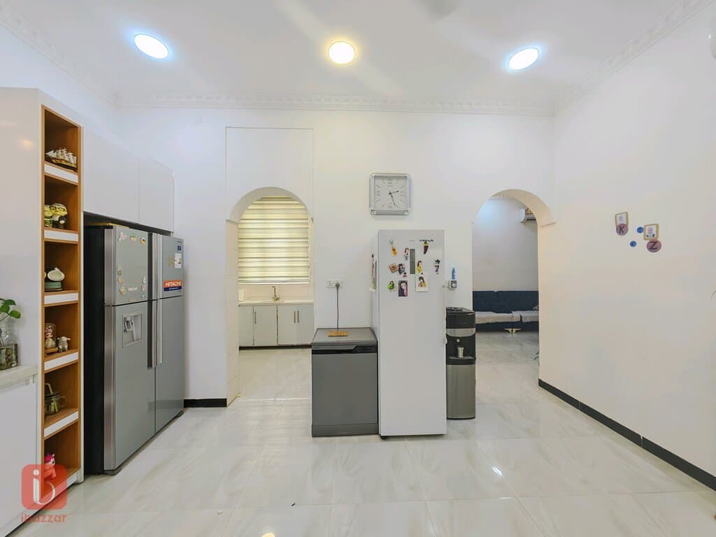 House for sale in babil hilah 80 meter street 9