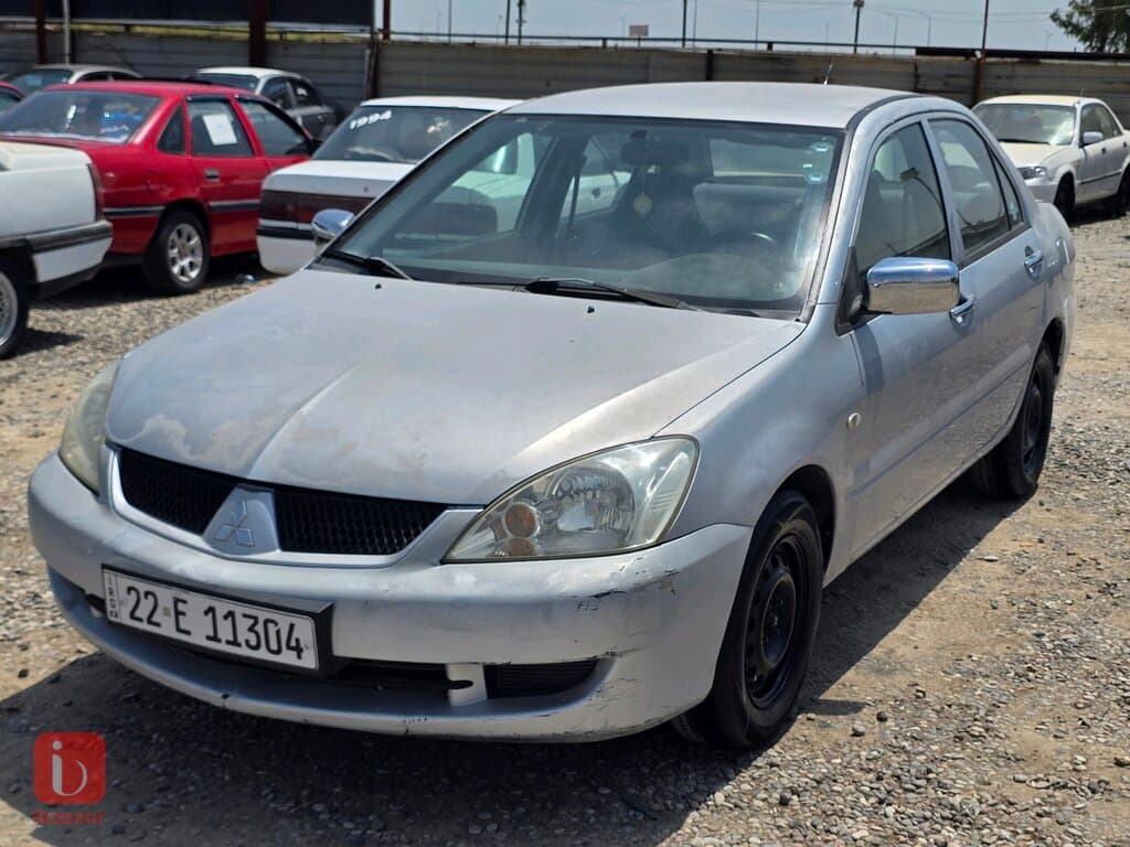 Mitsubishi Lancer GLX 3