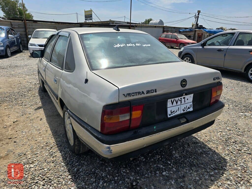 Opel Vectra — photo 5