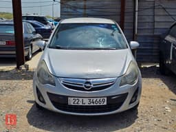 Opel Vectra — photo 1
