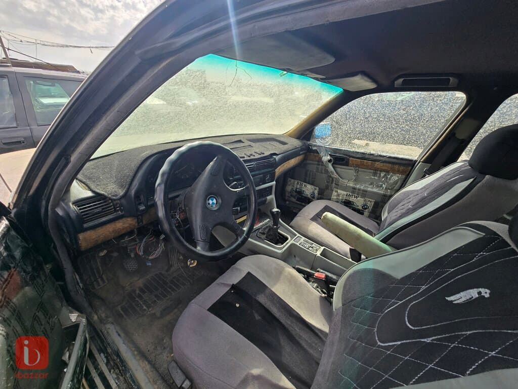 BMW 7-Series 740i 5