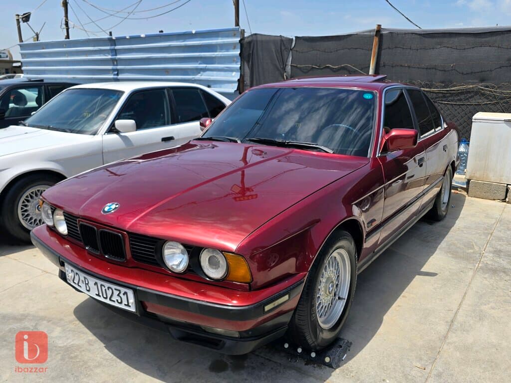 BMW 5-Series 525i 2