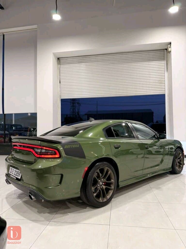 Dodge Charger Daytona R/T 4