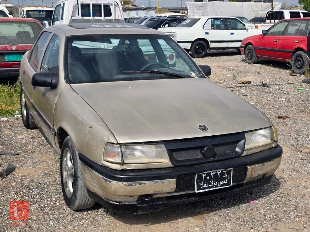 Opel Vectra — photo 2