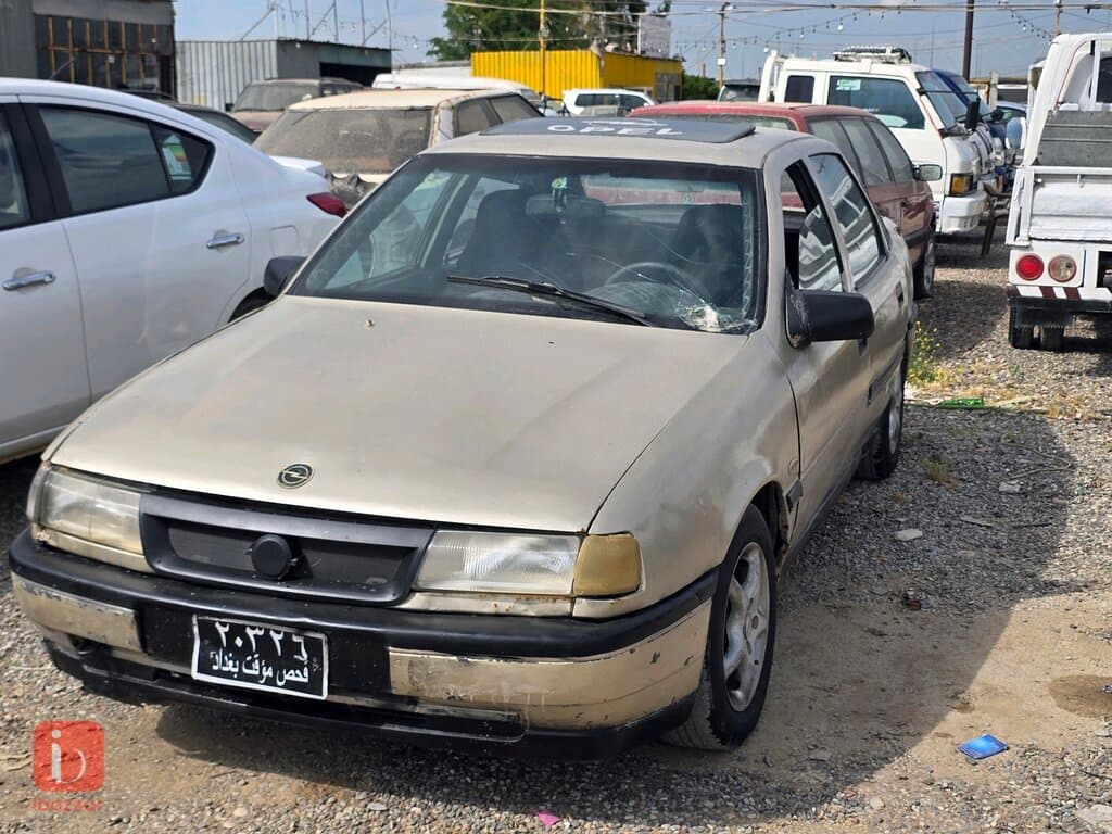 Opel Vectra — photo 3