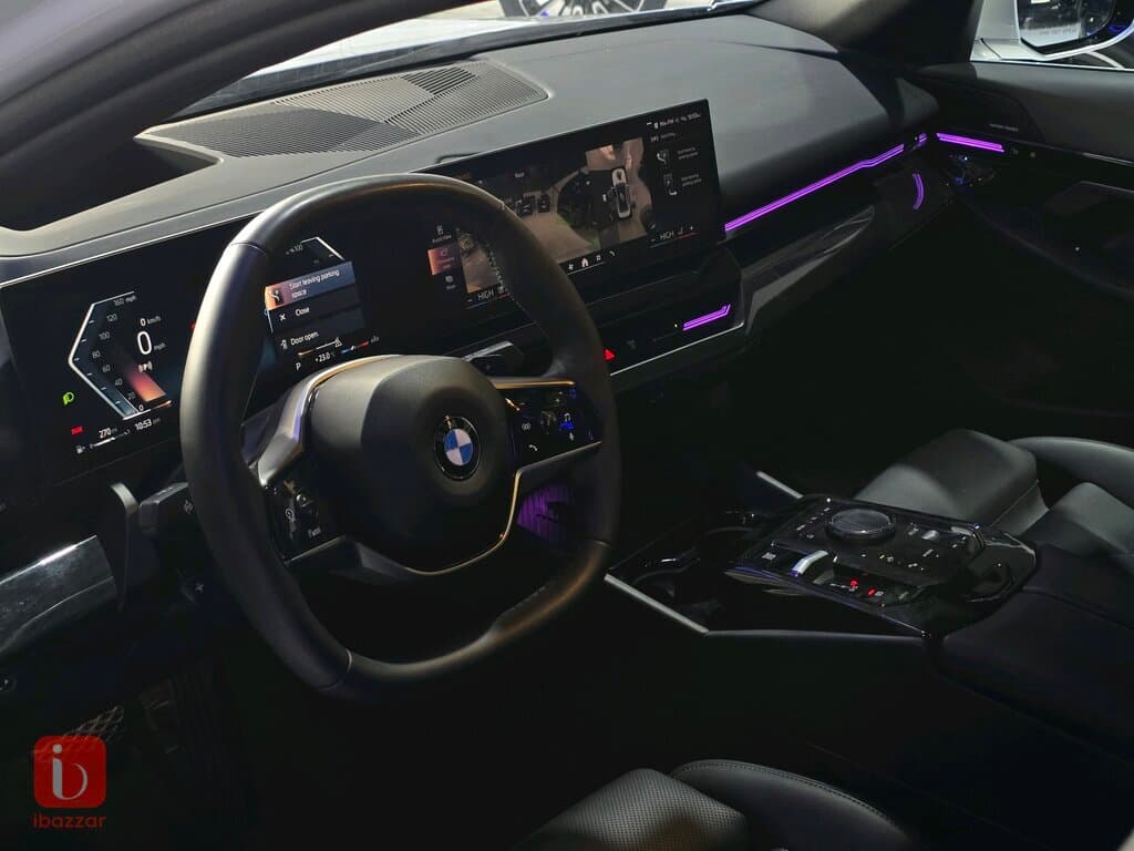 BMW 5-Series 530i 8