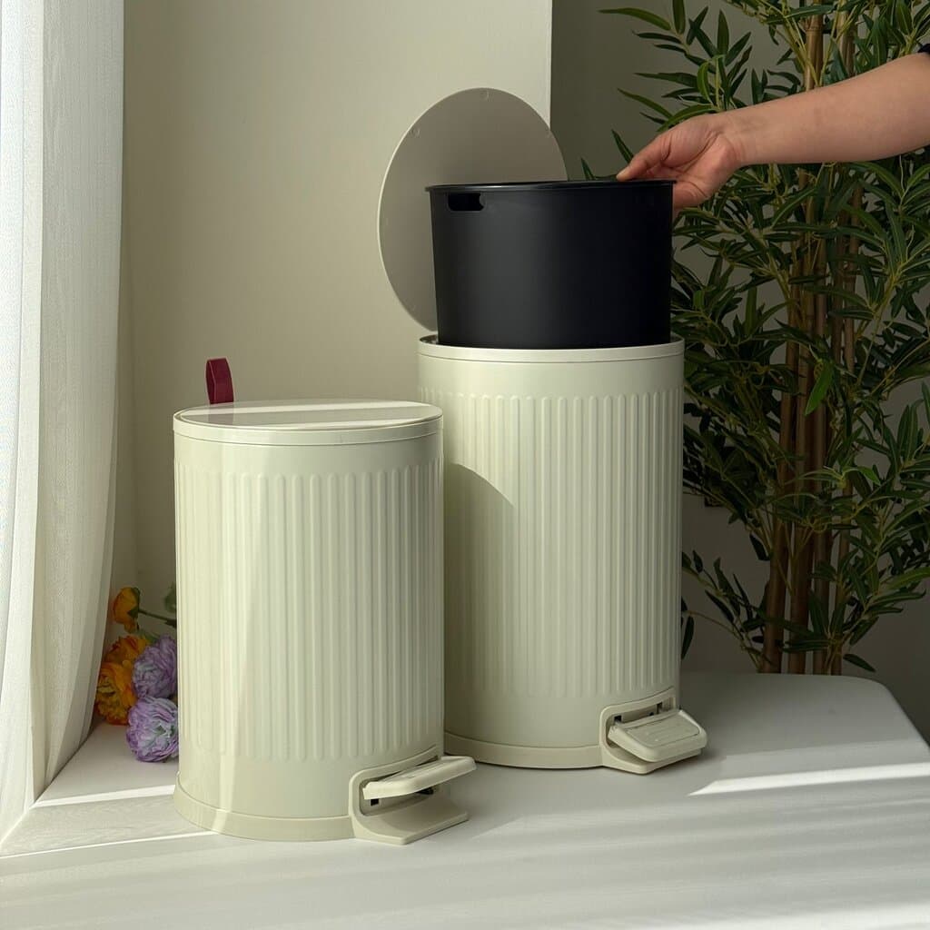 Luxury Durable Pedal Waste Bin With Inner Bucket 3