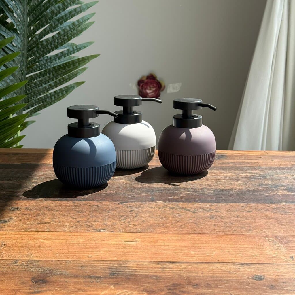 Luxury Soap Dispenser with Pump 2