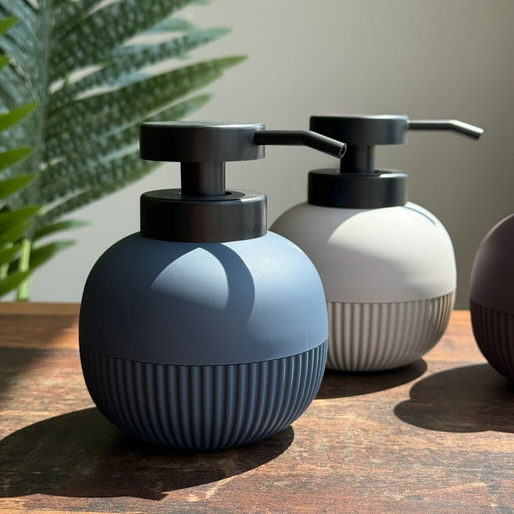 Luxury Soap Dispenser with Pump 4