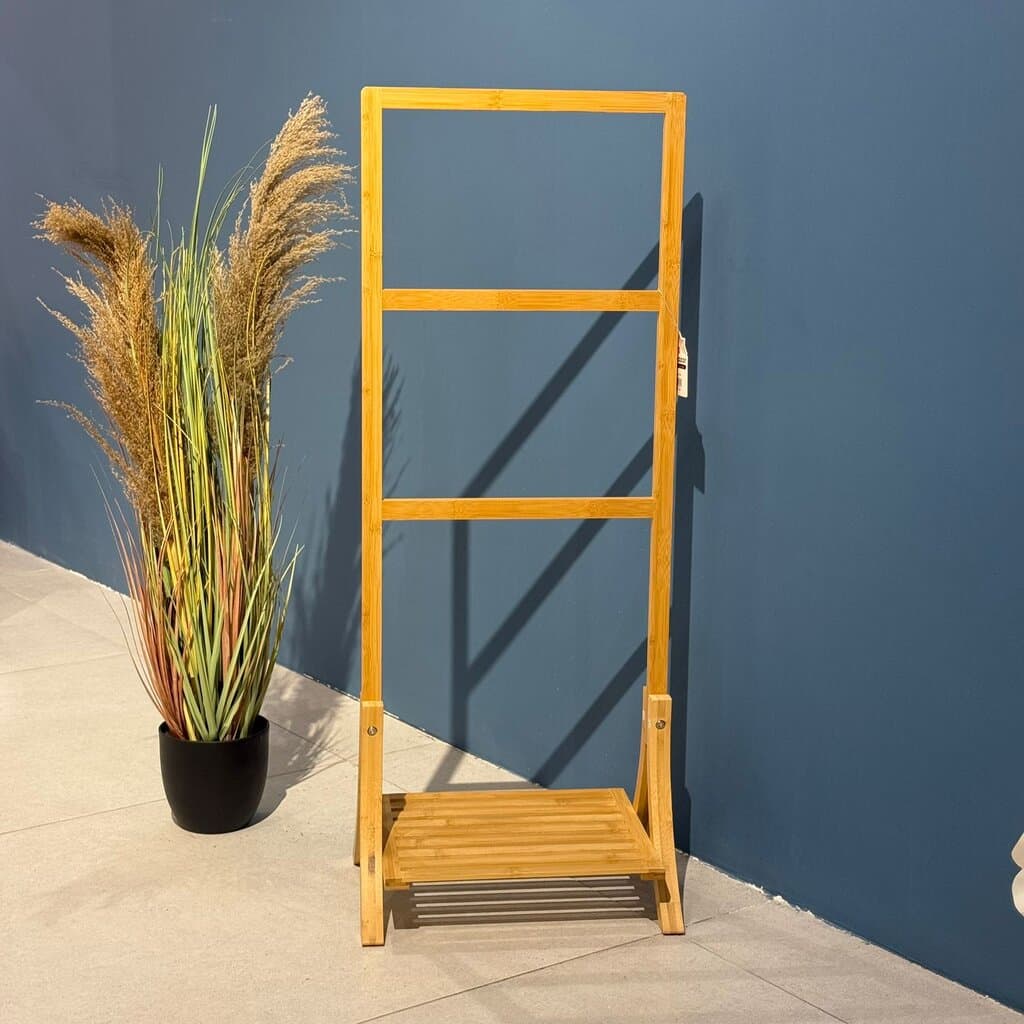 Minimalist Clothes Rack Stand 3