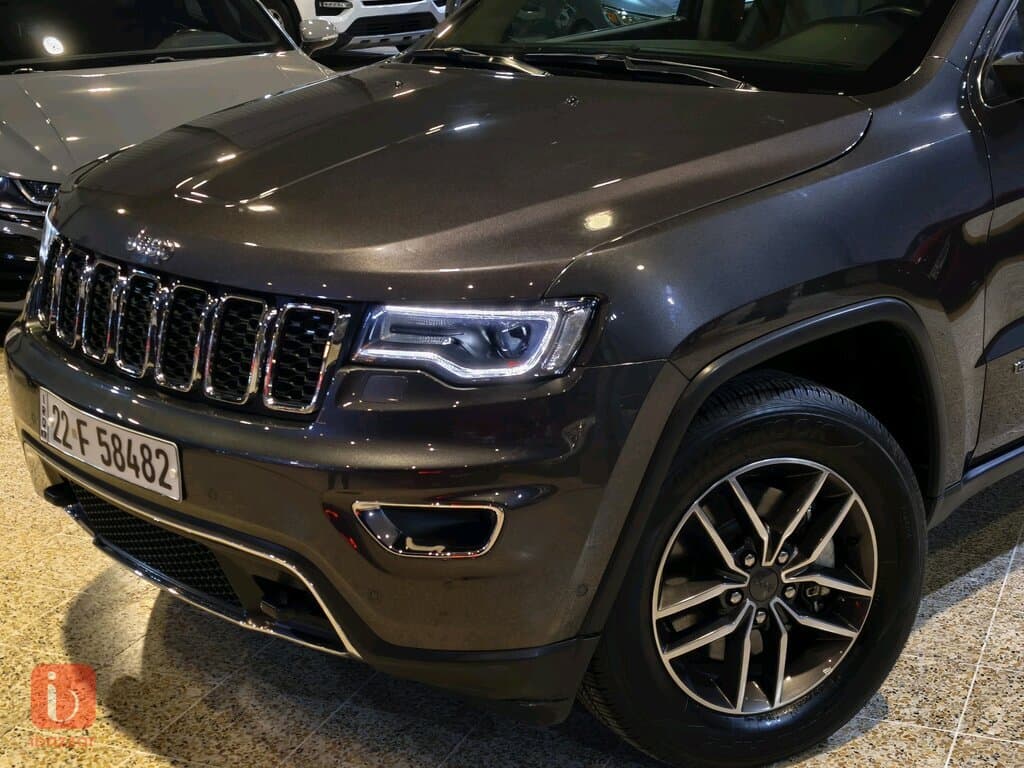Jeep Grand Cherokee Limited 3