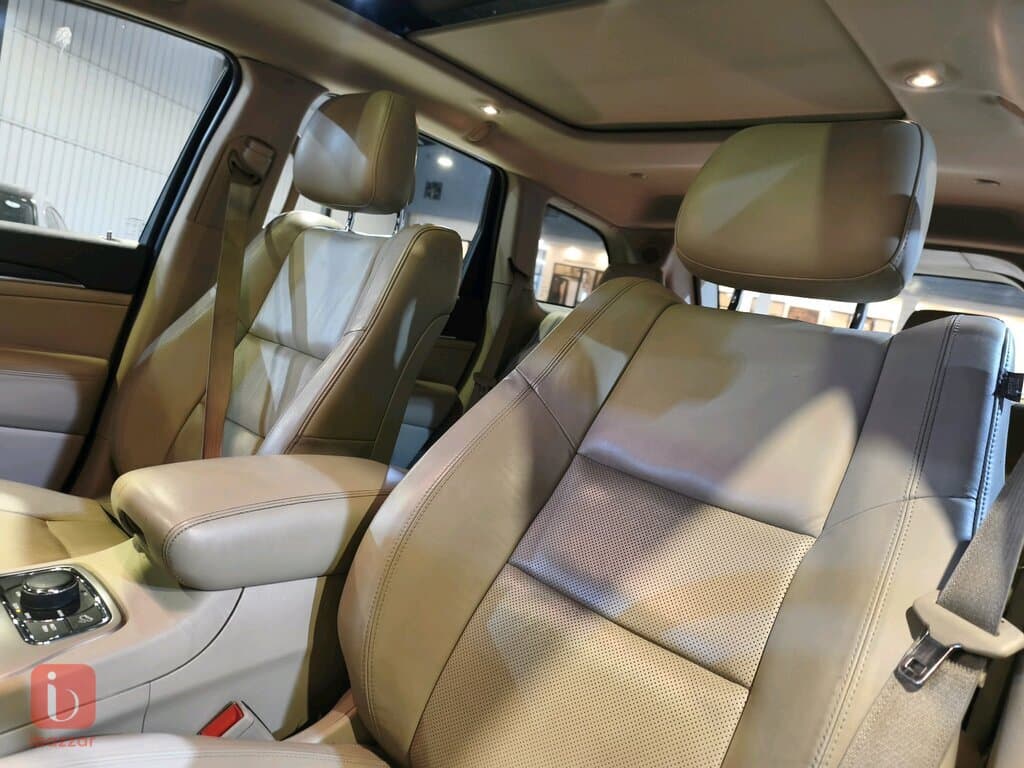 Jeep Grand Cherokee Limited 10