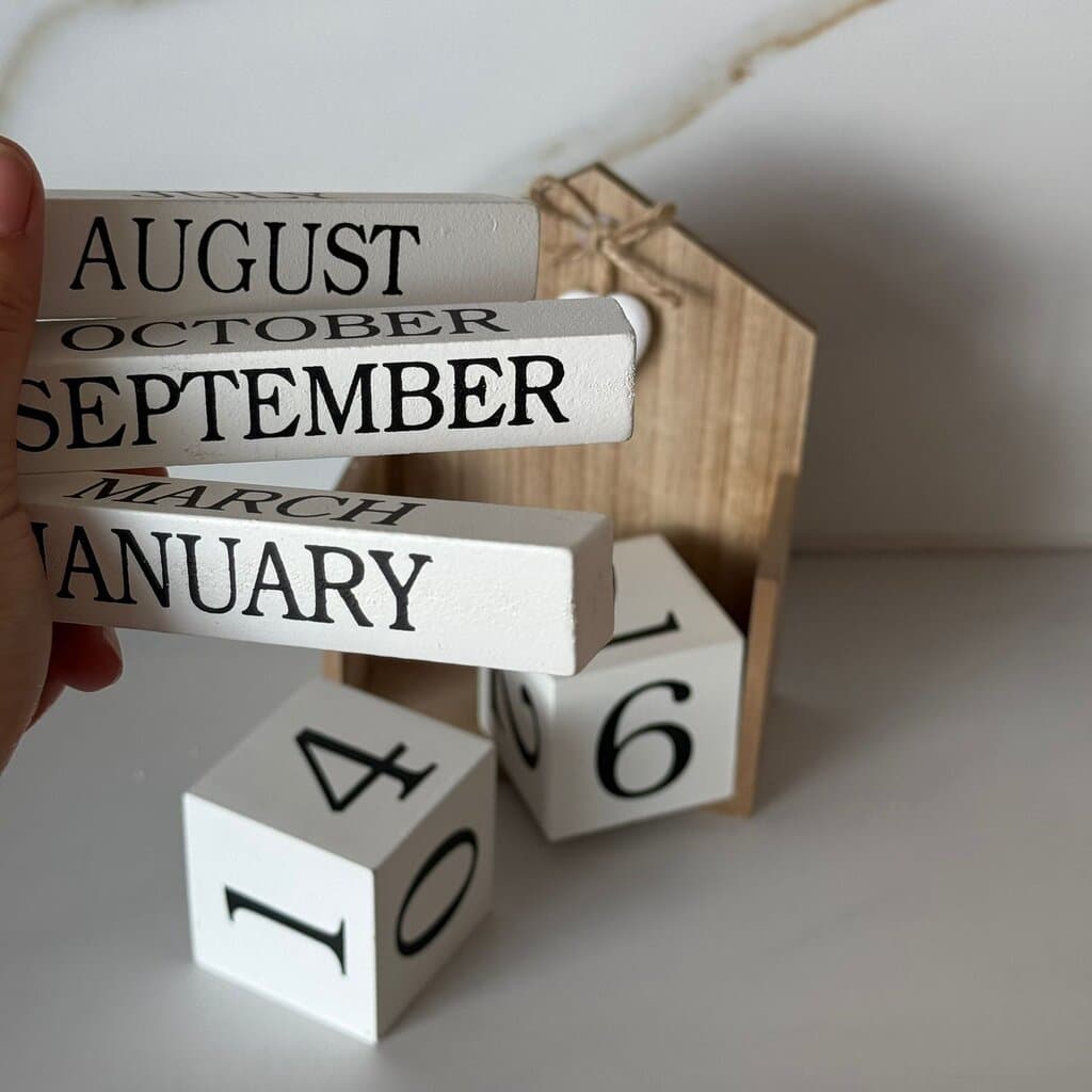 Wooden Perpetual Desk Calendar Block Set 3