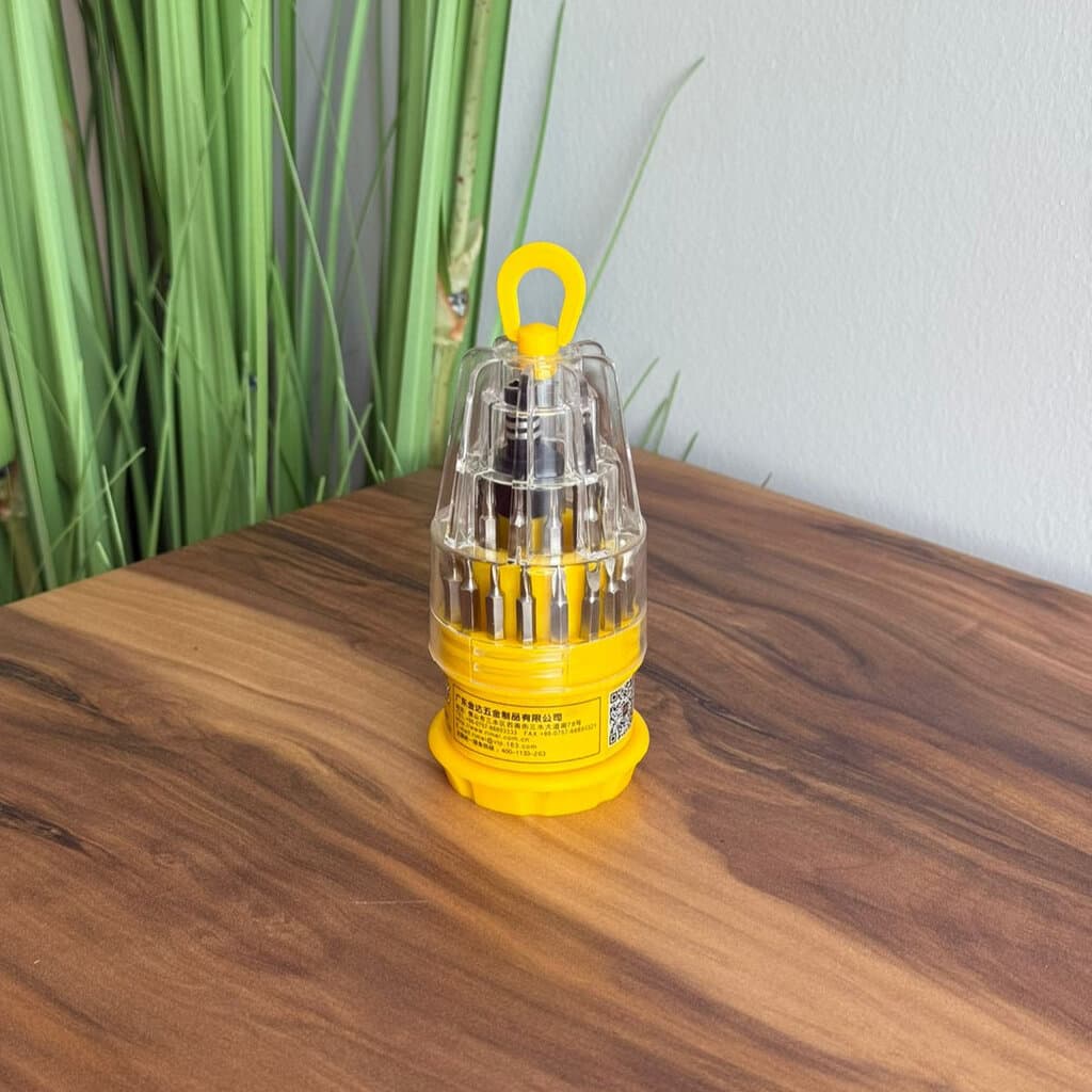 Precision Screwdriver Set (Multi-Bit) 1
