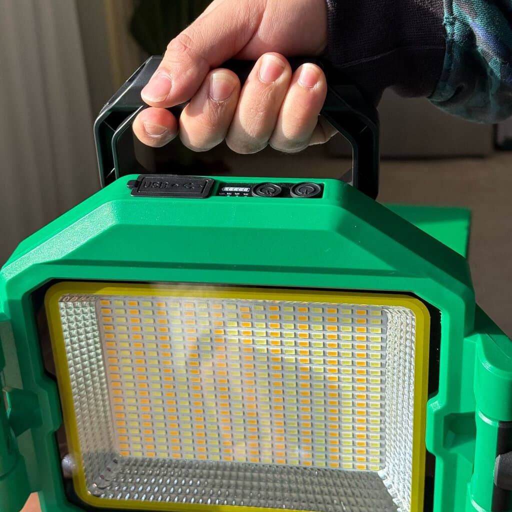 Portable Solar & Reachable Battery LED Lamp 9